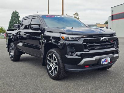 Used 2023 Chevrolet Colorado Z71 w/ Z71 Convenience Package 2