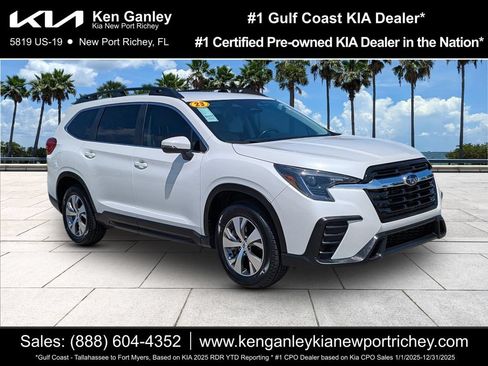 Used 2023 Subaru Ascent Premium w/ Convenience Package AWD/4WD image 1