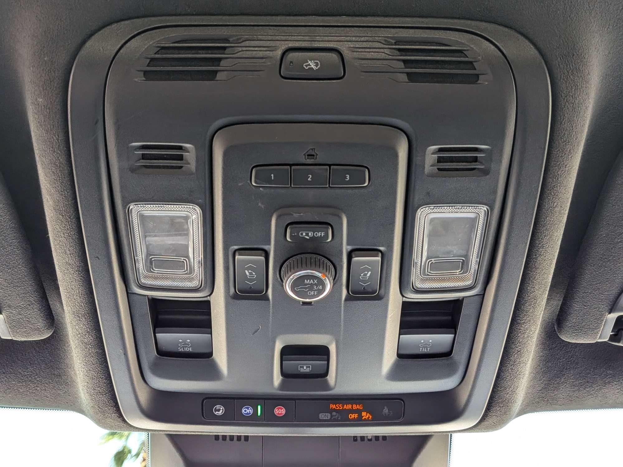 Used 2023 Cadillac Escalade ESV Sport Platinum w/ LPO, ONYX Package RWD image 35