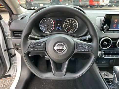 New 2025 Nissan Sentra S image 23