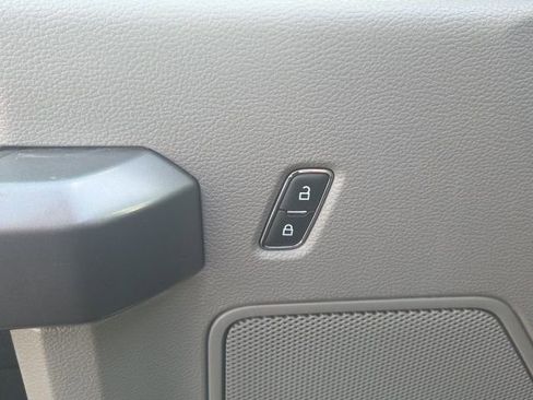 Used 2020 Ford F150 XLT w/ Equipment Group 302A Luxury image 21