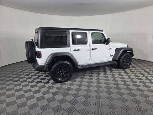 Used 2024 Jeep Wrangler Unlimited Sport AWD/4WD image 5
