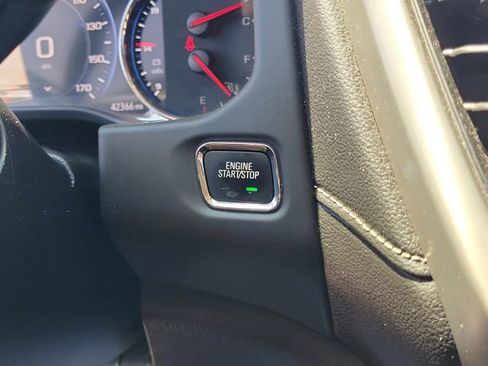 Used 2021 GMC Acadia Denali w/ Denali Ultimate Package AWD/4WD image 24