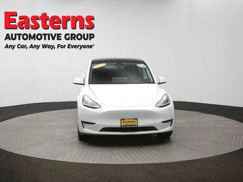 Used 2021 Tesla Model Y Long Range image 50