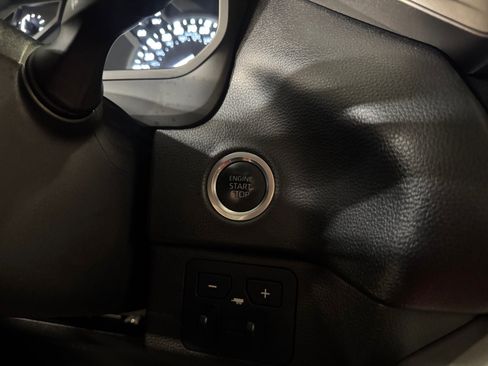 Used 2022 Toyota Tundra SR5 image 30