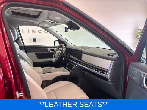 Used 2025 Hyundai Santa Fe Calligraphy FWD image 8