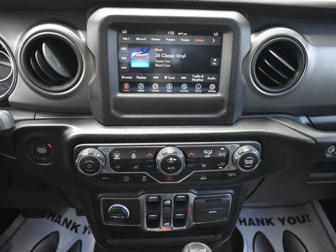 Used 2021 Jeep Wrangler Unlimited Sport AWD/4WD image 24