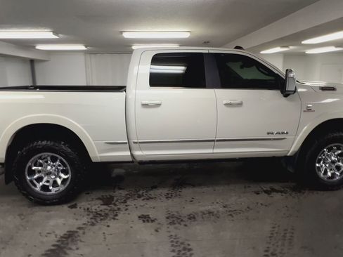 Used 2023 RAM 3500 Limited image 53