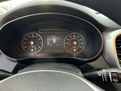 Used 2019 Kia Sorento L image 23