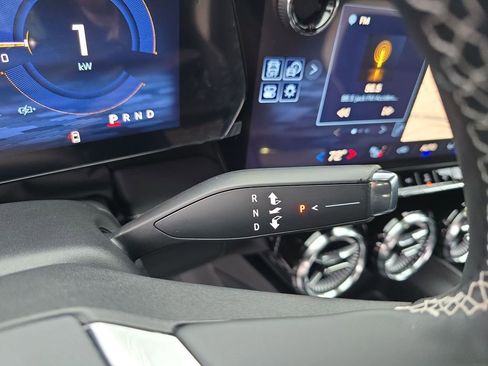 New 2025 Chevrolet Blazer EV LT image 17