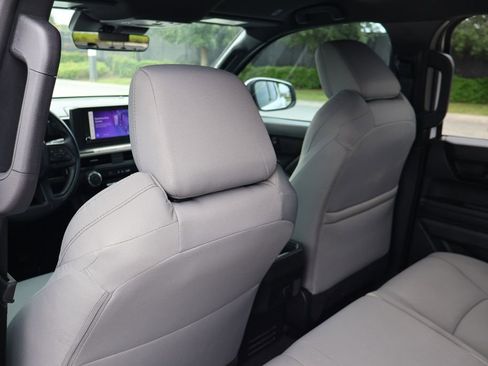 Certified 2025 Toyota Tacoma SR5 image 20