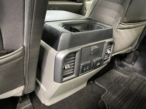 Used 2018 Ford F150 XLT w/ Equipment Group 302A Luxury image 27