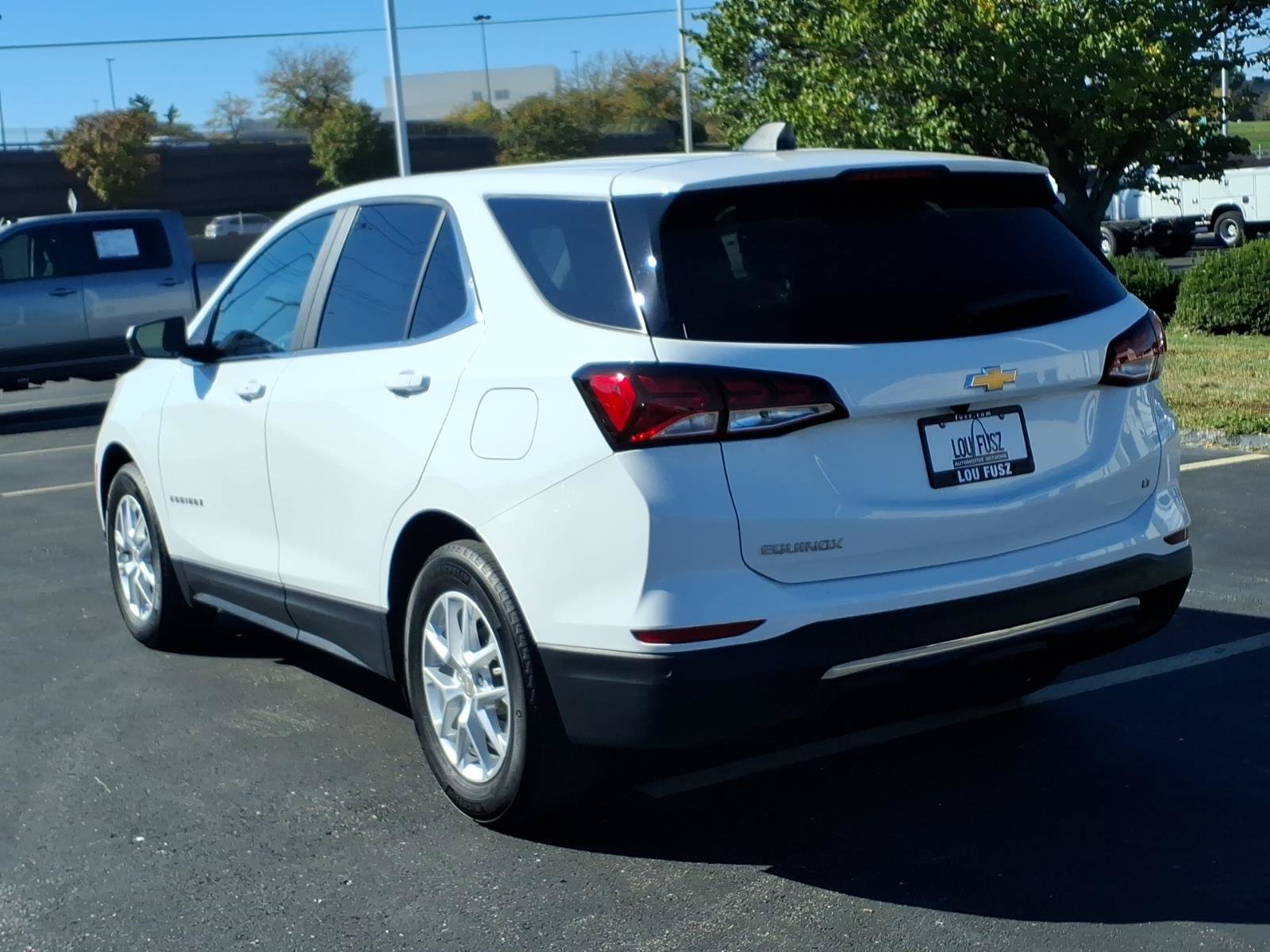 Used 2023 Chevrolet Equinox LT FWD image 5