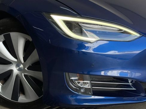 Used 2020 Tesla Model S Long Range AWD/4WD image 10