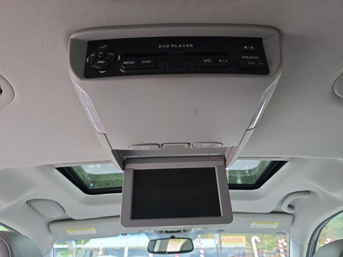 Used 2008 Kia Sedona EX w/ Luxury Pkg image 23