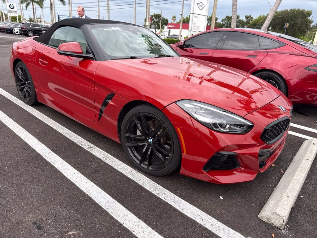Used 2019 BMW Z4 sDrive30i w/ M Sport Package RWD image 3