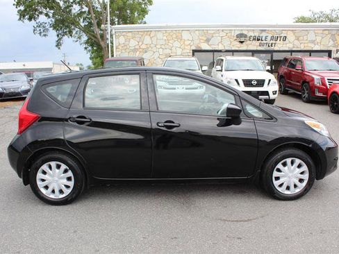Used 2016 Nissan Versa Note S FWD image 8