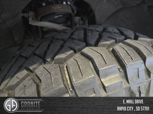 Used 2025 GMC Sierra 1500 AT4X AWD/4WD image 28