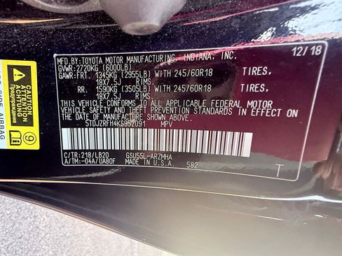 Used 2019 Toyota Highlander XLE AWD/4WD image 21