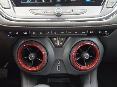 Used 2025 Chevrolet Blazer RS w/ Driver Confidence II Package FWD image 14