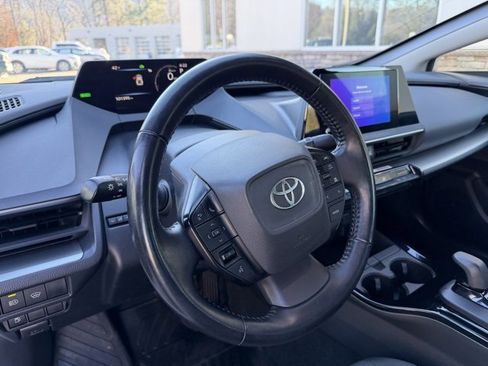 Used 2023 Toyota Prius LE image 19