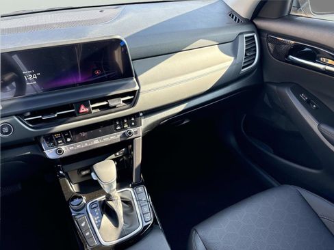 New 2026 Kia Seltos EX image 11
