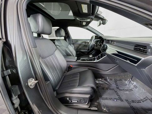 Used 2021 Audi RS 6 image 51