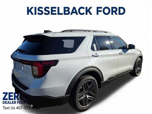 New 2026 Ford Explorer ST-Line w/ ST-Line Street Pack RWD image 4
