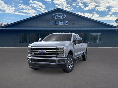 New 2026 Ford F250 Lariat w/ Chrome Package image 2