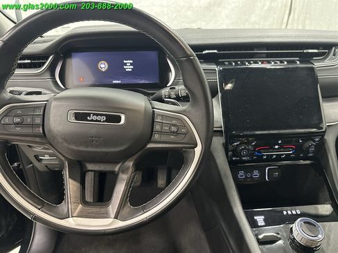 Used 2022 Jeep Grand Cherokee L Limited AWD/4WD image 22
