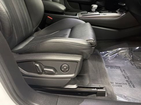 Used 2024 Audi Q5 2.0T Premium Plus AWD/4WD image 21