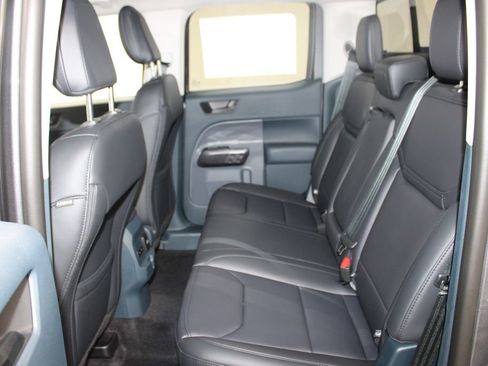 New 2025 Ford Maverick Lariat w/ Black Appearance Package image 22