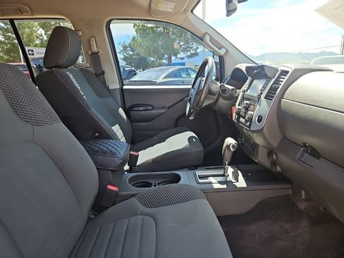 Used 2016 Nissan Frontier PRO-4X AWD/4WD image 20