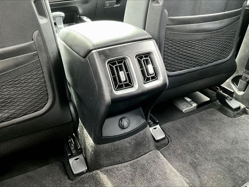 Used 2024 Kia Sorento X-Line EX AWD/4WD image 10