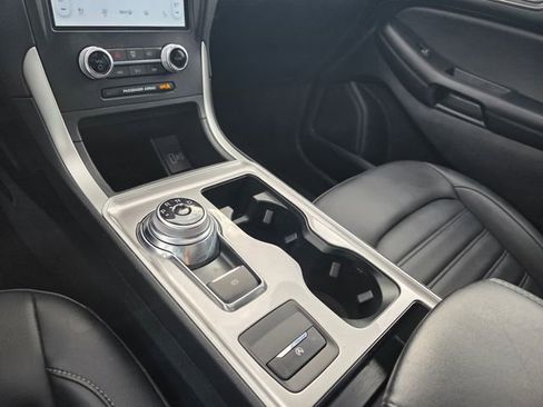 Used 2024 Ford Edge SEL w/ Convenience Package image 23