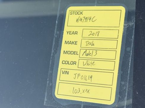 Used 2018 Tesla Model 3 Long Range image 13