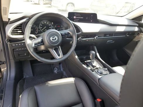 Certified 2025 MAZDA MAZDA3 2.5 Turbo Sedan w/Premium Plus AWD/4WD image 10