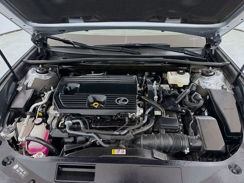 Used 2025 Lexus ES 300h w/ Premium Package image 28