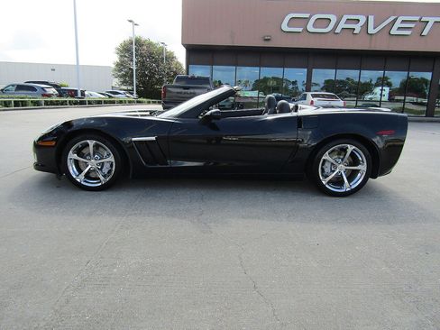 Used 2011 Chevrolet Corvette Grand Sport w/ Preferred Equipment Group RWD image 8
