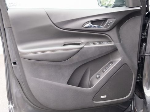 Used 2020 Chevrolet Equinox Premier AWD/4WD image 13