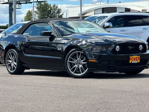 Used 2014 Ford Mustang GT w/ GT Brake Performance Package RWD image 3