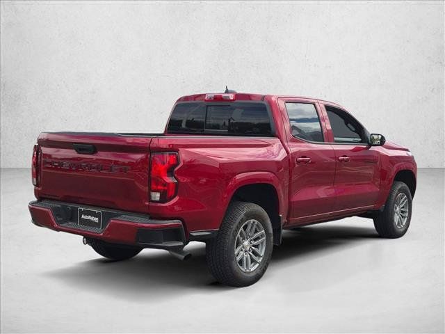New 2026 Chevrolet Colorado LT w/ LPO, Hood Decal Package RWD image 2