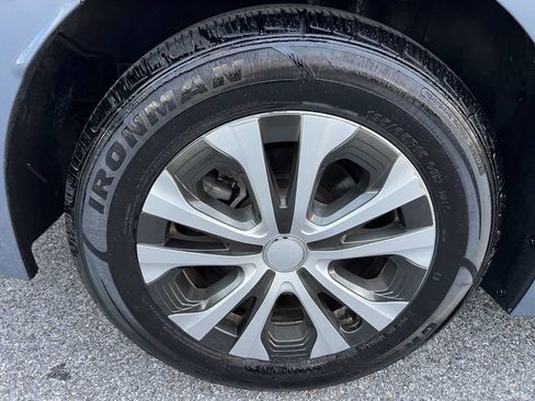 Used 2022 Toyota Corolla LE image 15