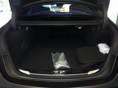 Used 2025 Mercedes-Benz S 63 AMG S image 32