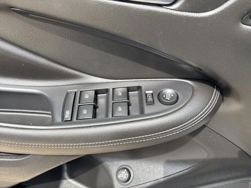 Used 2020 Buick Envision Premium AWD/4WD image 22