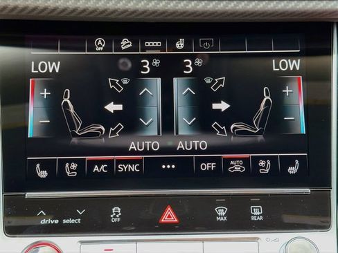 New 2026 Audi SQ8 Premium Plus AWD/4WD image 32