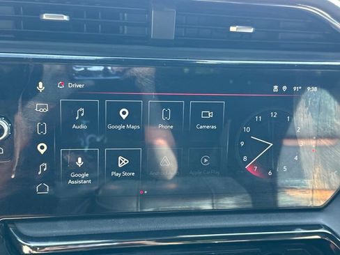 Used 2023 GMC Sierra 1500 AT4 w/ Technology Package AWD/4WD image 32