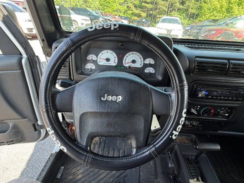 Used 2005 Jeep Wrangler Sport AWD/4WD image 22