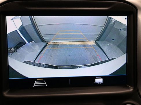 Used 2022 Chevrolet Silverado 2500 LT w/ Convenience Package image 23