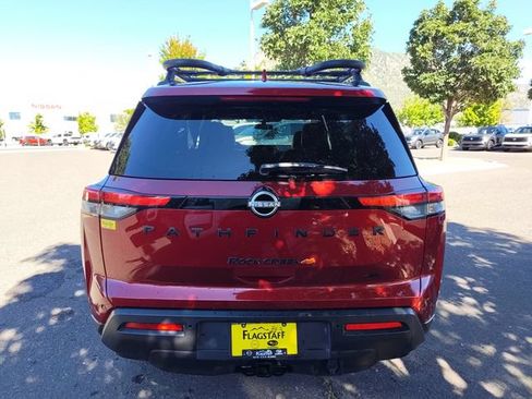 Used 2024 Nissan Pathfinder Rock Creek AWD/4WD image 4